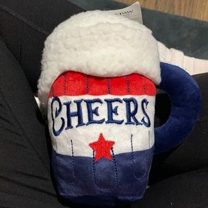 1️⃣0️⃣for$1️⃣0️⃣ Top Paw Americana Plush Beer Mug dog toy NWT